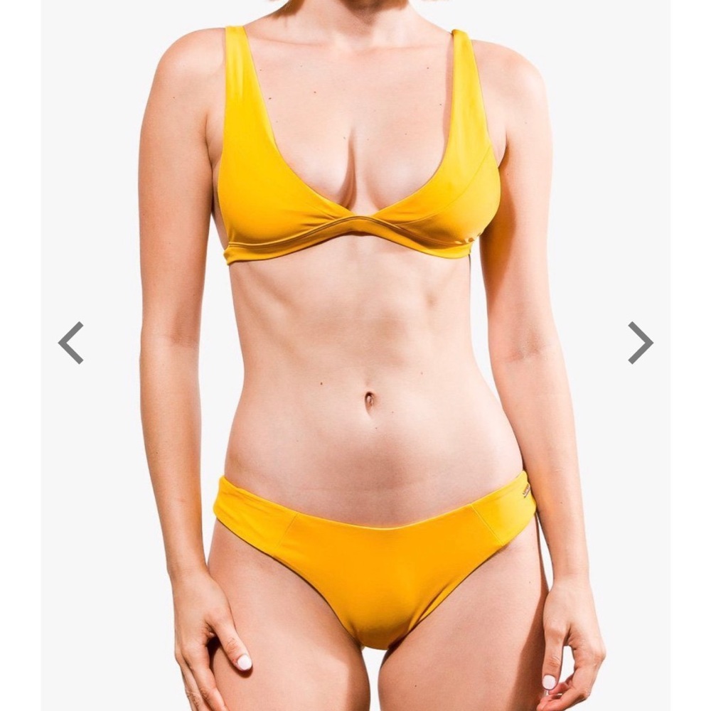 BlackBough Swimsuit Brand new